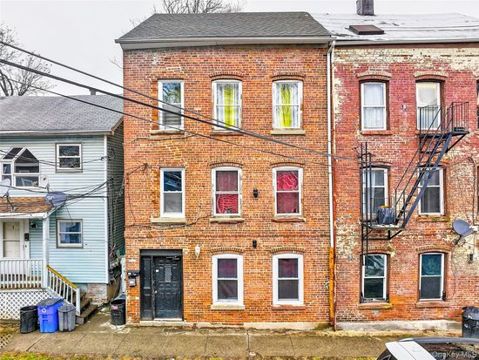 112 W Parmenter Street, Newburgh, NY 12550